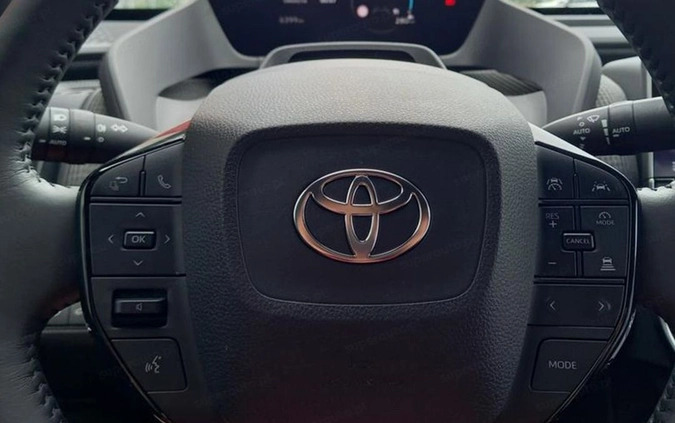 Toyota bZ4X cena 242900 przebieg: 1, rok produkcji 2023 z Słubice małe 67